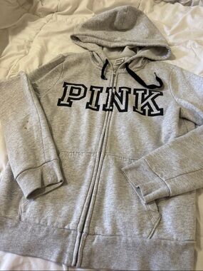 PINK Victoria's Secret Light Gray Zip-Up Hoodie with Black Logo